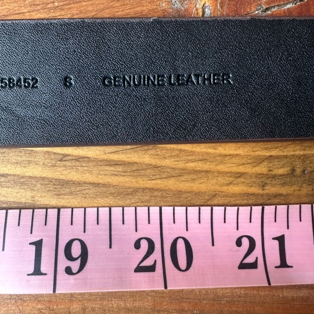 Michael Kors Leather Belt - Picture 8 of 8